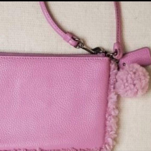 Coach Pink Sherling Trim Genuine Leather Mini Handbag Wristlet W/ Hangtag Pompom - Picture 6 of 6